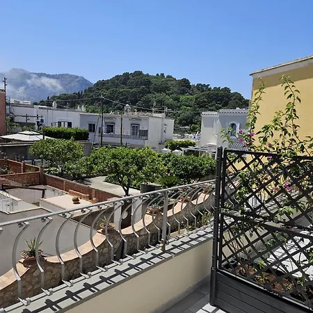 Il Portico Couette-café Capri
